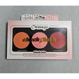 Max Makeup Cherimoya Cheek Flush Trio Blush Palette
